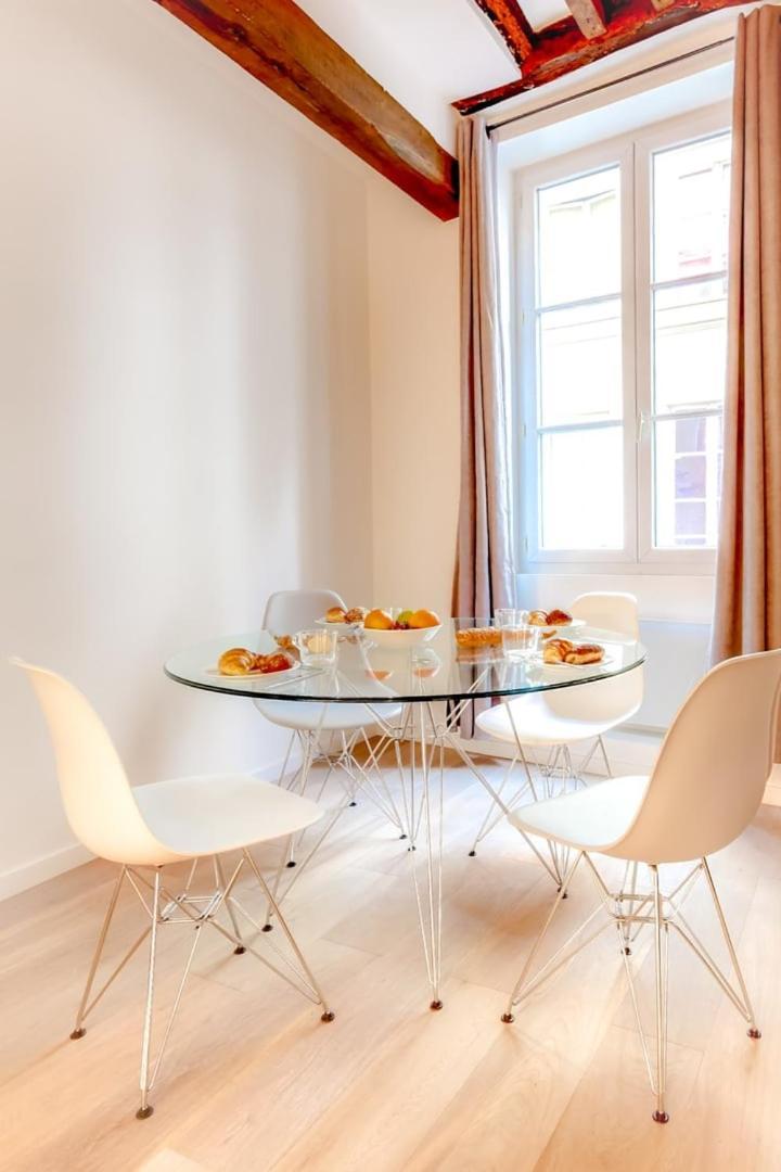 Апартаменты Guestready - Stylish Flat In The Heart Of Париж Экстерьер фото